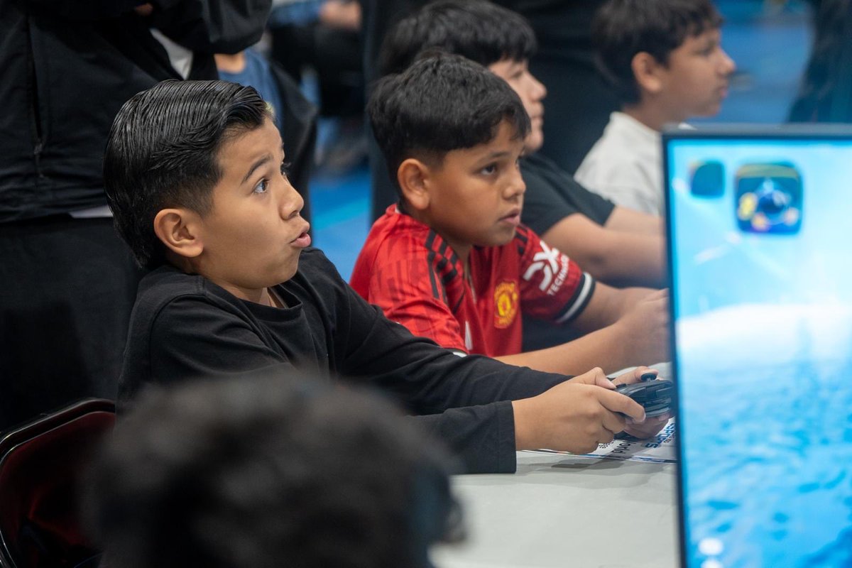 disdactivities's tweet image. 🎮🔥 The Elementary Esports Division 2 Tournament is live!
🏫 71 campuses
🎧 84 coaches
👾 606 students
Young gamers bringing teamwork, confidence, and big plays. Let’s level up! 🚀

#disdactivities
#EnjoytheExperience