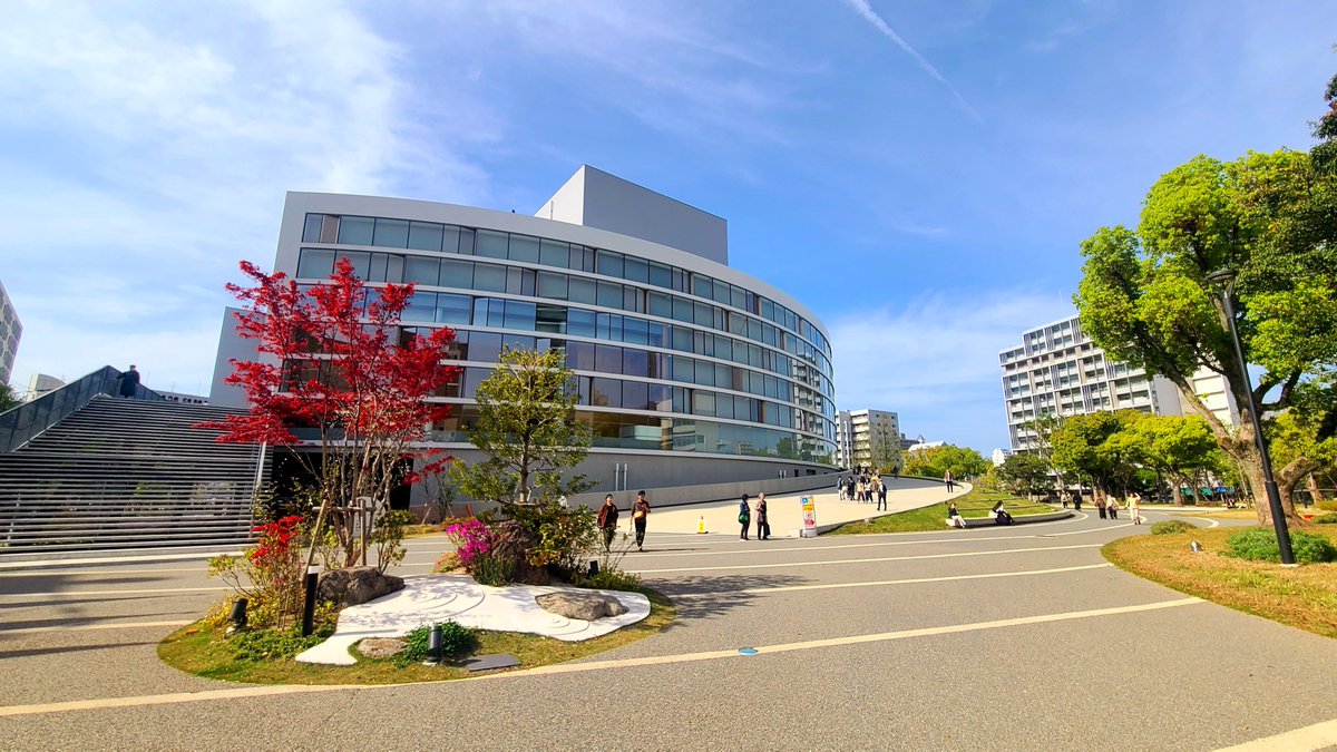 okayu_m821's tweet image. SPRING TOUR 2本目@福岡市民ホール
初日参加でセトリを把握して挑んだのにまたも情緒コテンパン🙃💥演奏歌唱佇まい場の掌握力その他諸々、何故こうも軽々と最高を更新してくるんだ？？目の前の世界一好きな景色に今日も泣かされた。ファンへの感謝や愛を全部音楽に込めてくれてありがとう😭
#GRAPEVINE