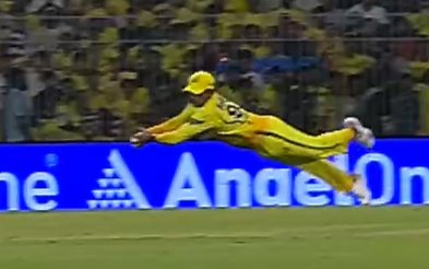 Suresh Raina = Sarfaraz Khan 
💛😍
#CSKvsDC #Yellove #WhistlePodu #sarfarazkhan