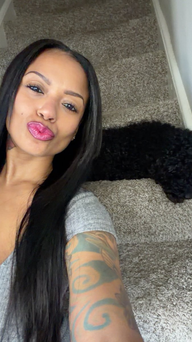 little bunnz tweet media