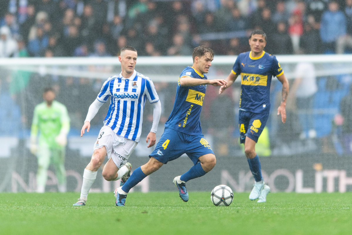 Denis Suarez tweet media