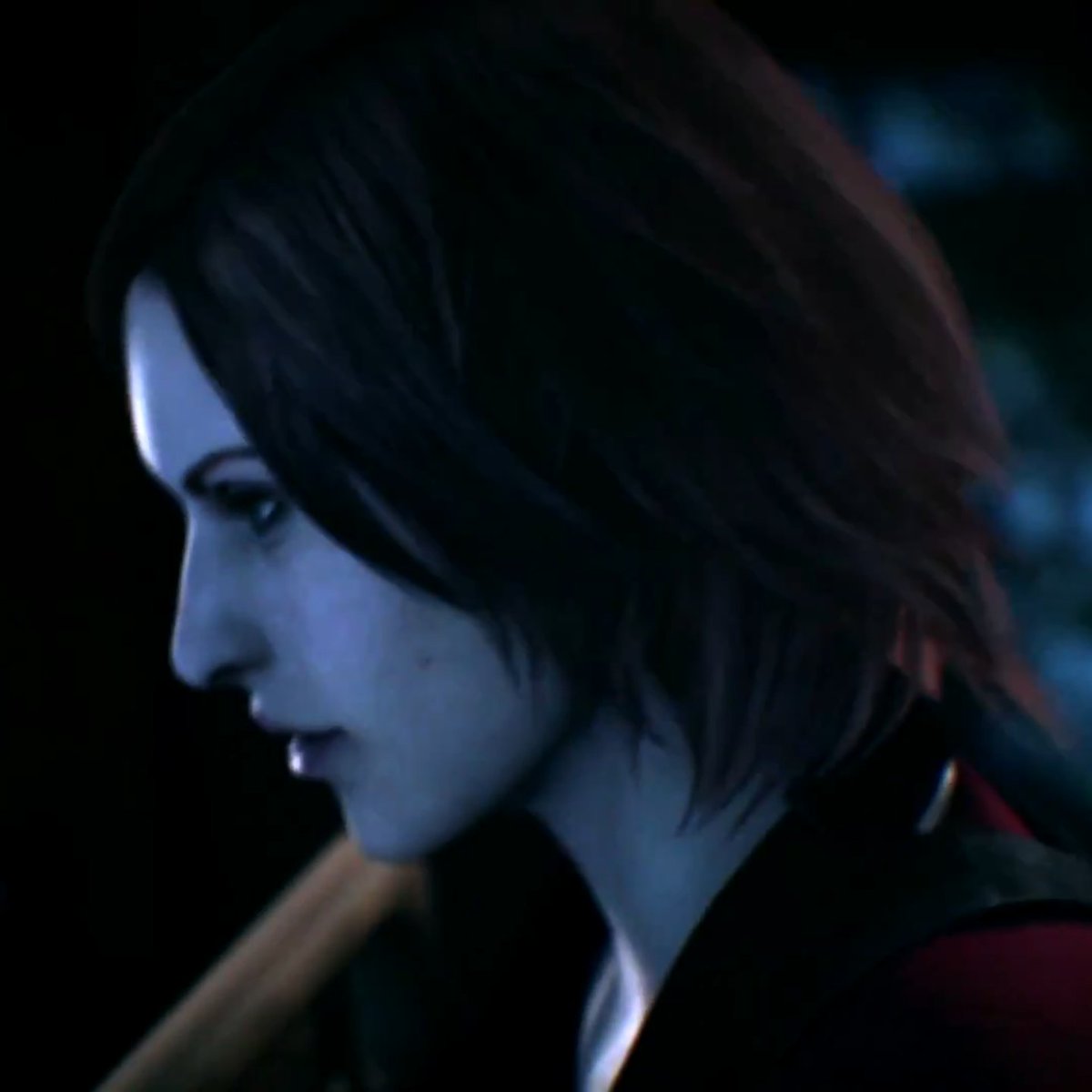 playing re6 🍎 tweet media