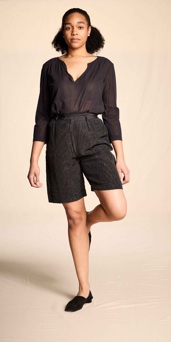gllevine's tweet photo. Manifold Vintage, my amazing historian-turned-clothing-expert wife’s store, has just released its Spring/Summer 2026 collection. https://t.co/PpCyriTorc