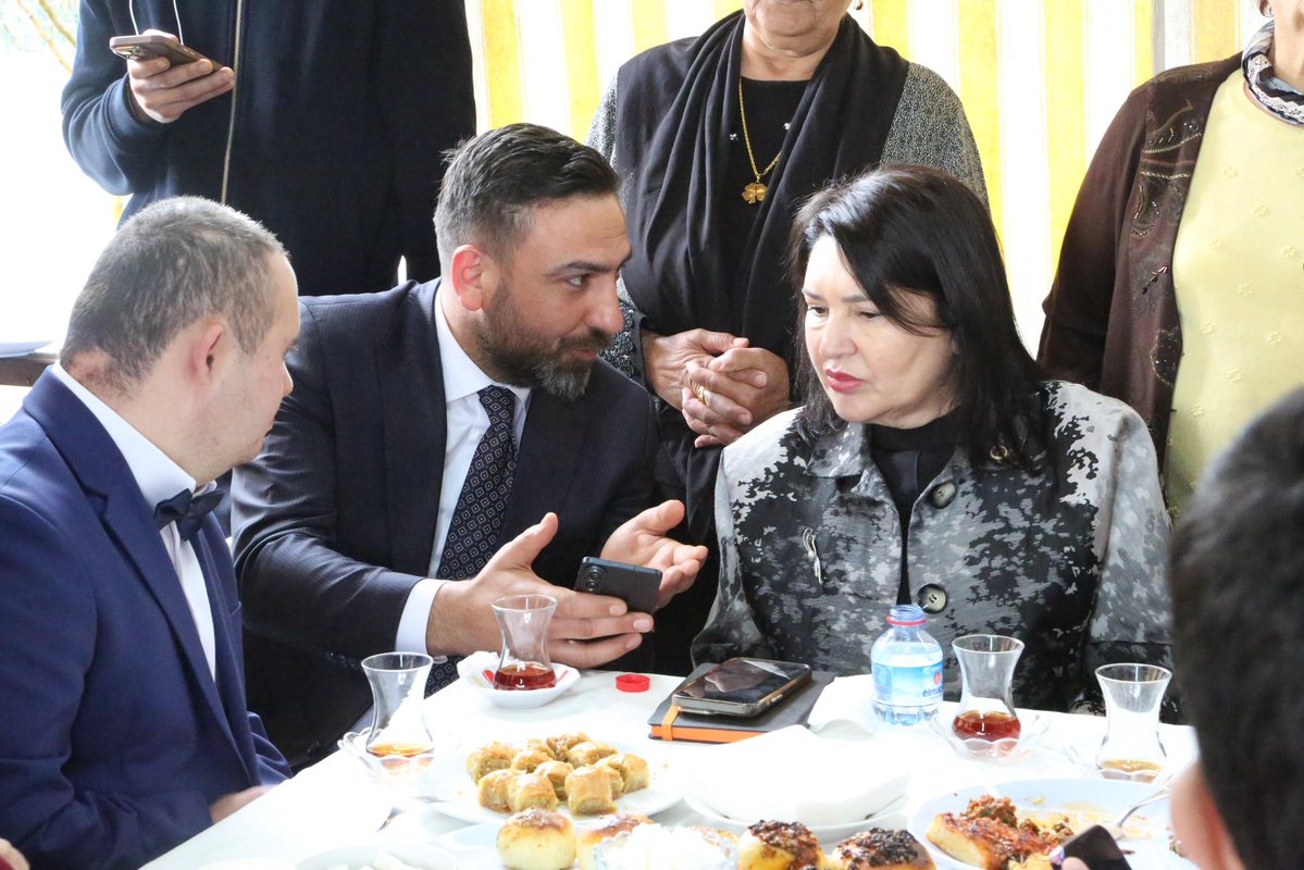 AK Parti Adana Milletvekilimiz Sn. Sunay Karamık, İlçe Başkanımız Sn. İbrahim Gökçedağ, Kadın Kolları Başkanımız Sn. Sümeyra Özdemir ile birlikte, Engelsiz Yaşam ve Farkındalık Derneği’nde özel gereksinimli kardeşlerimizle bir araya geldik.

Sevgi, samimiyet ve dayanışma dolu çok