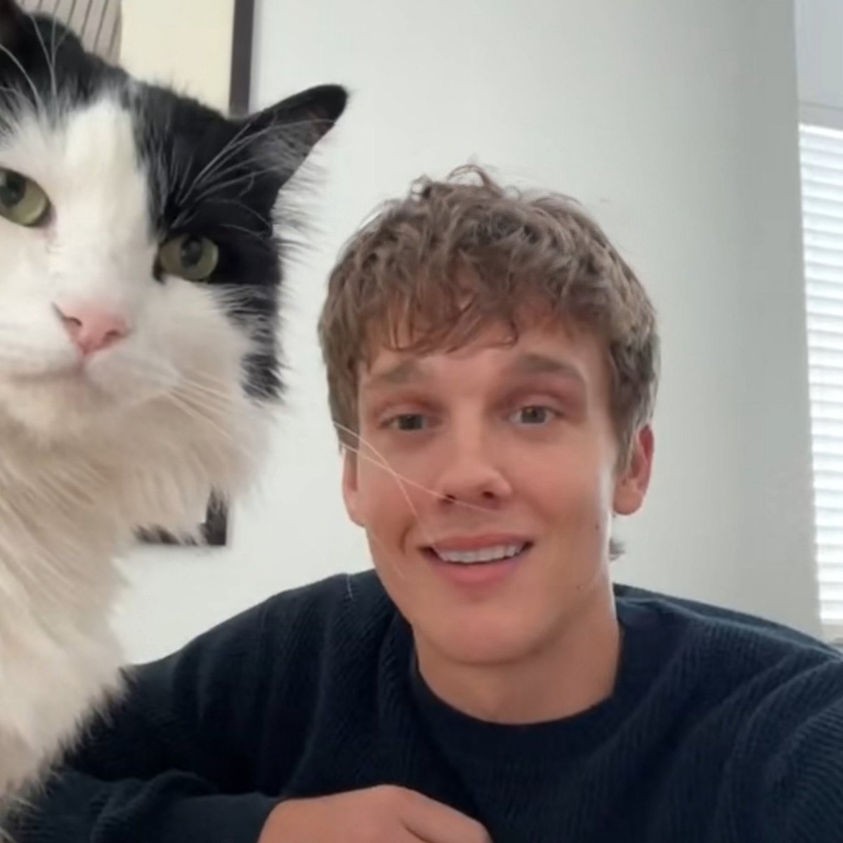 tyler-james ⟡ daily hunter doohan ♡ tweet media