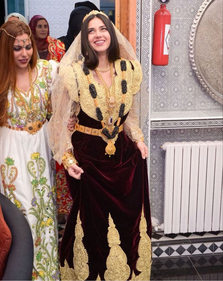 مريم ☀️ tweet media