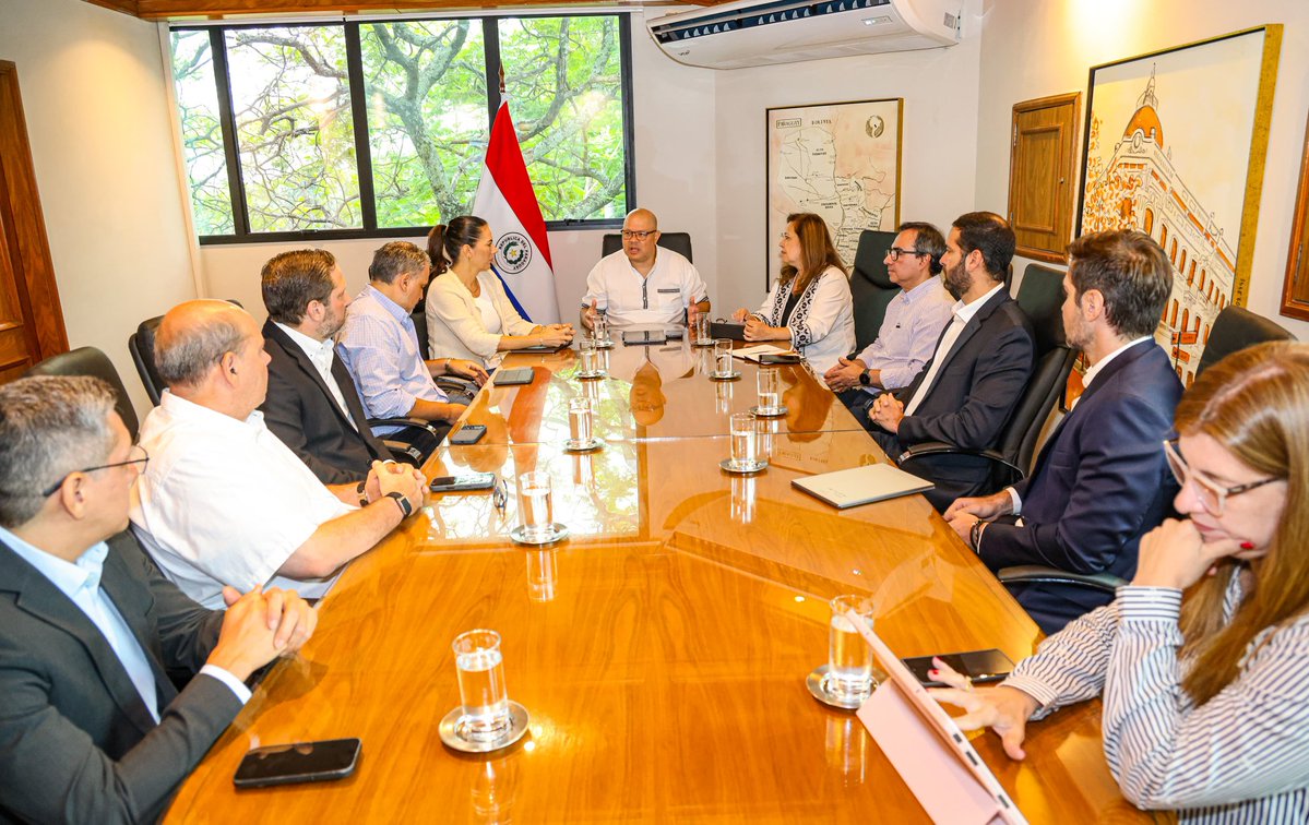 Ministerio de Economía y Finanzas - Paraguay tweet media