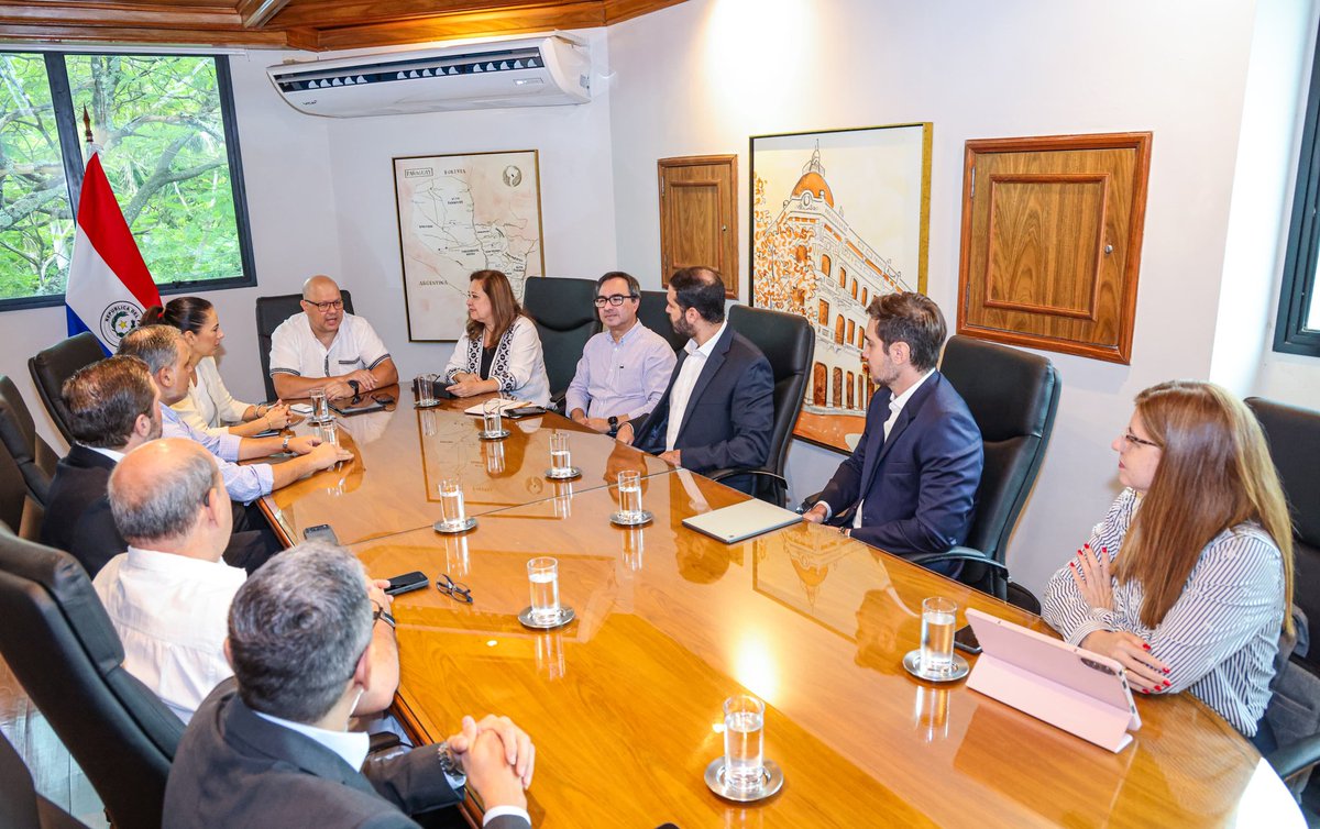 Ministerio de Economía y Finanzas - Paraguay tweet media