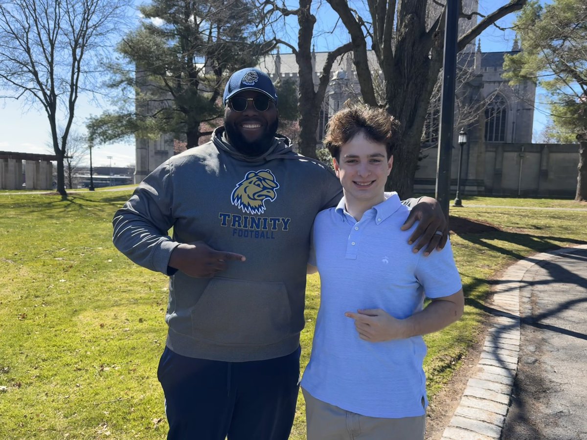 IanBWilley's tweet photo. Really enjoyed being on campus at Trinity College today! Grateful for the time with Coach Simmons, learning more about the football program and campus.

#AGTG #Classof2027 #RollBants #TrinColl
@CoachSimmonsC @TrinCollFB @TrinityCollege @aws_football @C_Willey2 @CMFinch2027 https://t.co/HCFgllDvGb