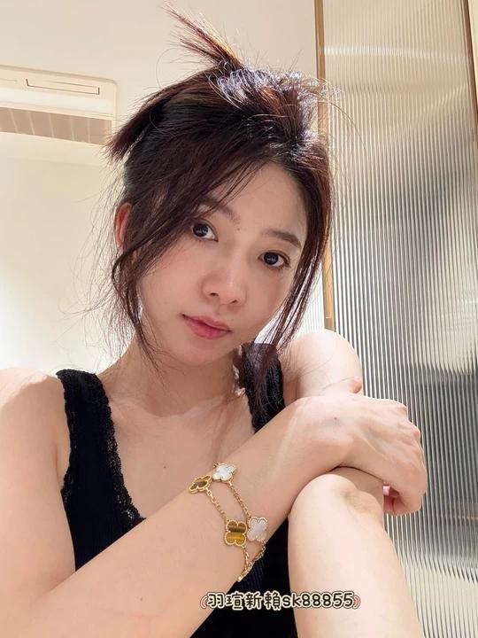 羽瑄美術老師 tweet media