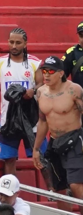 Vicio y puñaladas al Fallo