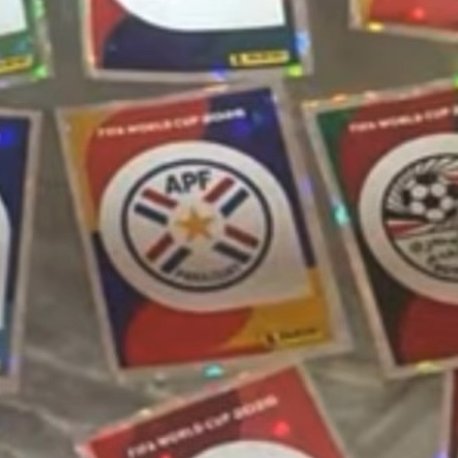 11kevindaniel's tweet image. El escudo de la #APF ha sido filtrado en un grupo de selecciones que estarán en el álbum oficial #Panini del @fifaworldcup_es 2026 🆒

¿Quiénes serán los jugadores de la #Albirroja 🇵🇾 que estarán en el álbum? 🤔