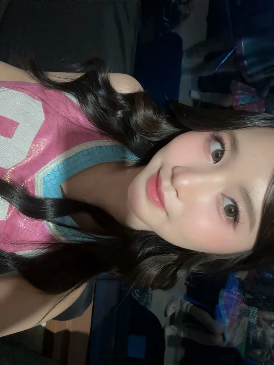 Alya Amanda tweet media