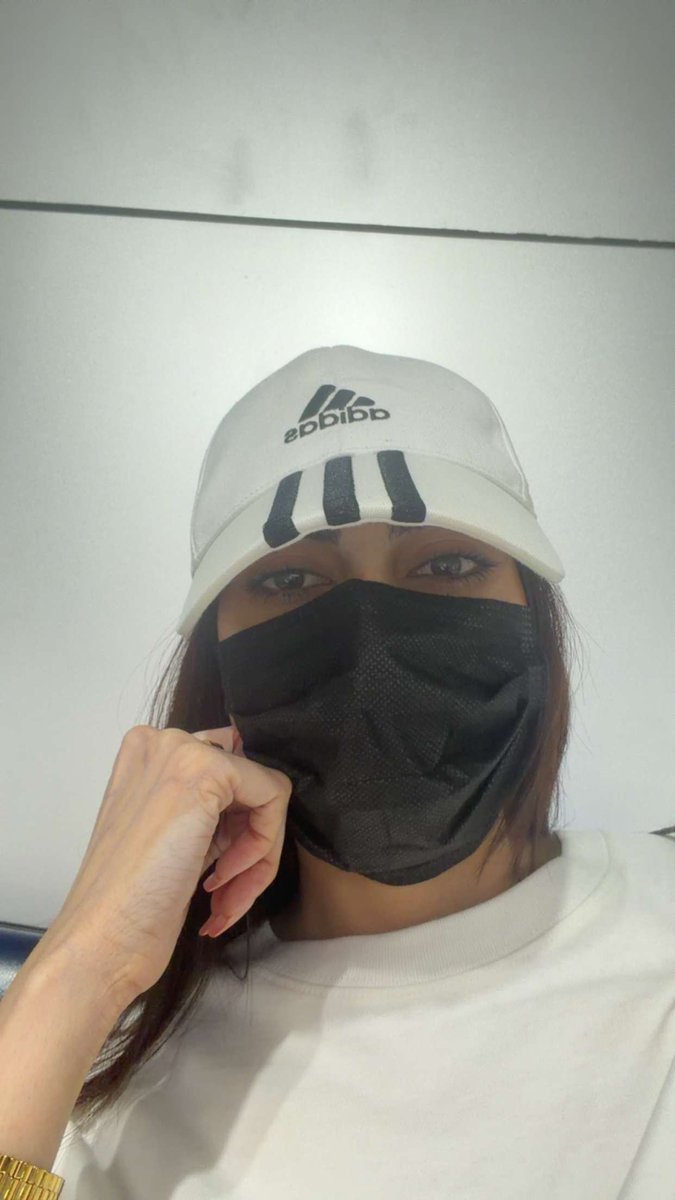 Eyes doing all the talking, no words needed 🤌🏻✨❤

Effortlessly pretty, always 🤍😍

#FarrhanaBhatt 
#FarrhanaBhatt𓃵
#FarrhanaPaglu 
#FarrhanaRebellions 
#MissYouHana