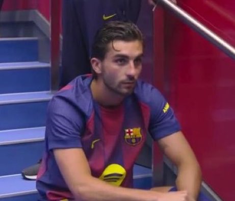 𝐍𝐚𝐮𝐭 tweet media