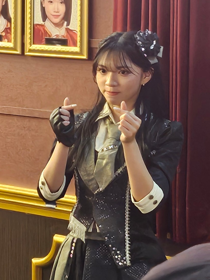 sokmatew's tweet photo. mana LEV nya🤭
#LalalalaUps https://t.co/GO8VdArXX3