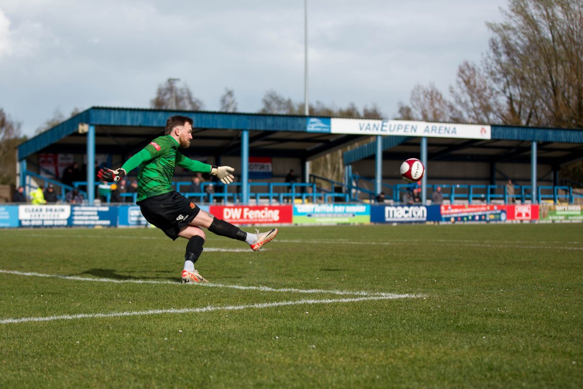 Brent The Toffee tweet media