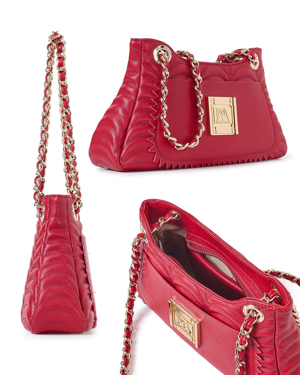 inyanewyorkcom's tweet image. Passion meets prestige. ❤️ The red bag you've been waiting for is finally here. Make a lasting impression. ✨ 

inyanewyork.com

#timelessstyle #modernelegance #newyorkfashion #newyorkcity #luxuryhandbags