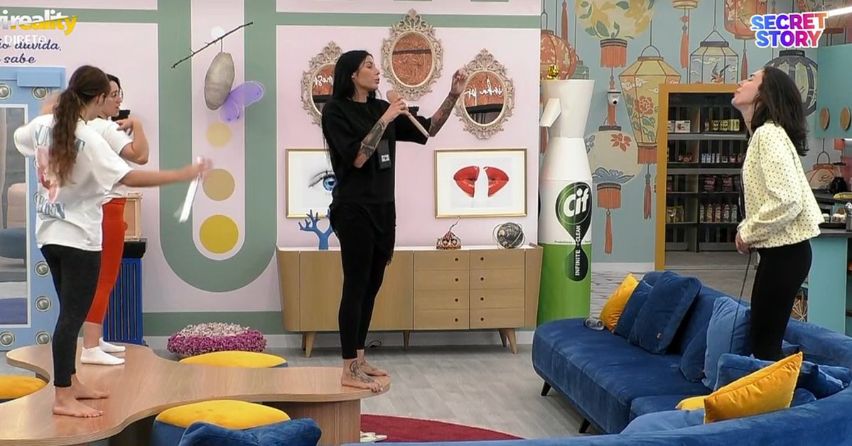 mrb. 🦋 tweet media