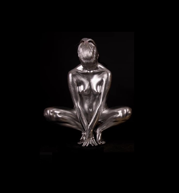 Statufied tweet media