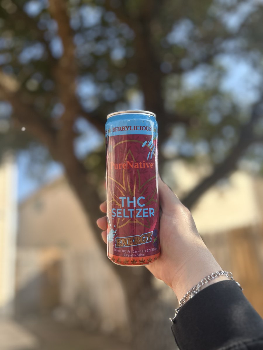 PureNative_FL's tweet photo. That first sip hits different 🌿⚡️
Light, refreshing, and ready for whatever the day turns into.
4/20 is coming… just saying 👀

#420vibes #drinkbetter #goodenergyonly #feelgooddrink #elevatedlifestyle https://t.co/mz1EWeaToI