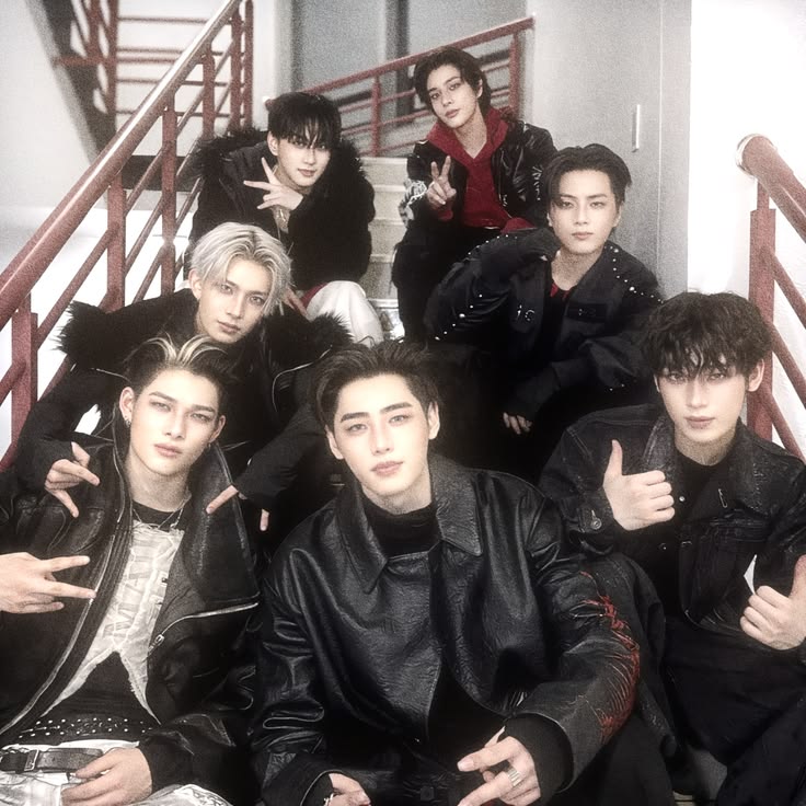 zENa⁷ | 7hypen tweet media