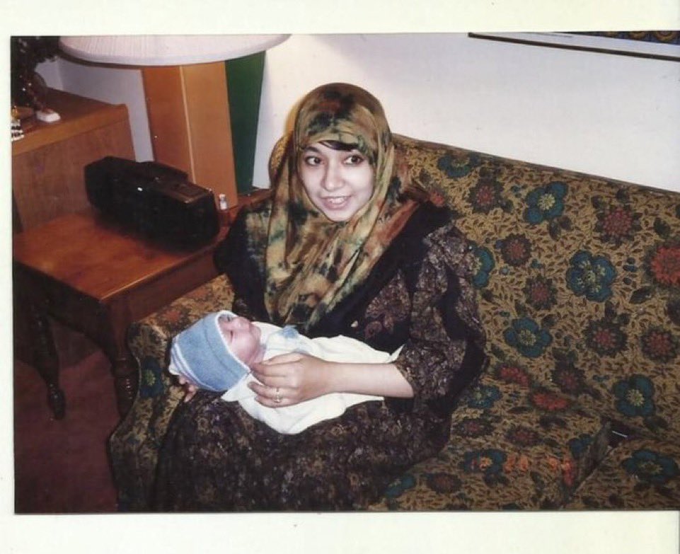 MajidN88's tweet photo. With the Islamabad talks underway, this is Pakistan's moment to bring Aafia's case to the negotiation table. 
#ShehbazAsimBringAafia
Field Marshal
Islambad Talks
Diplomacy for Aafia
#DemandAafia_IsbTalks
#AsimMunirBringAafia https://t.co/bOETs6diLl