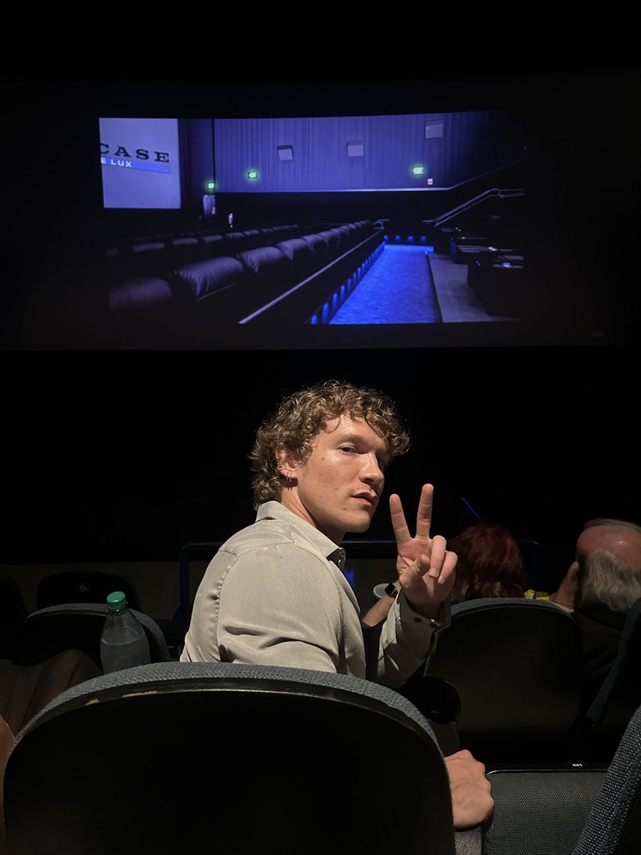 ross 🏒 tweet media