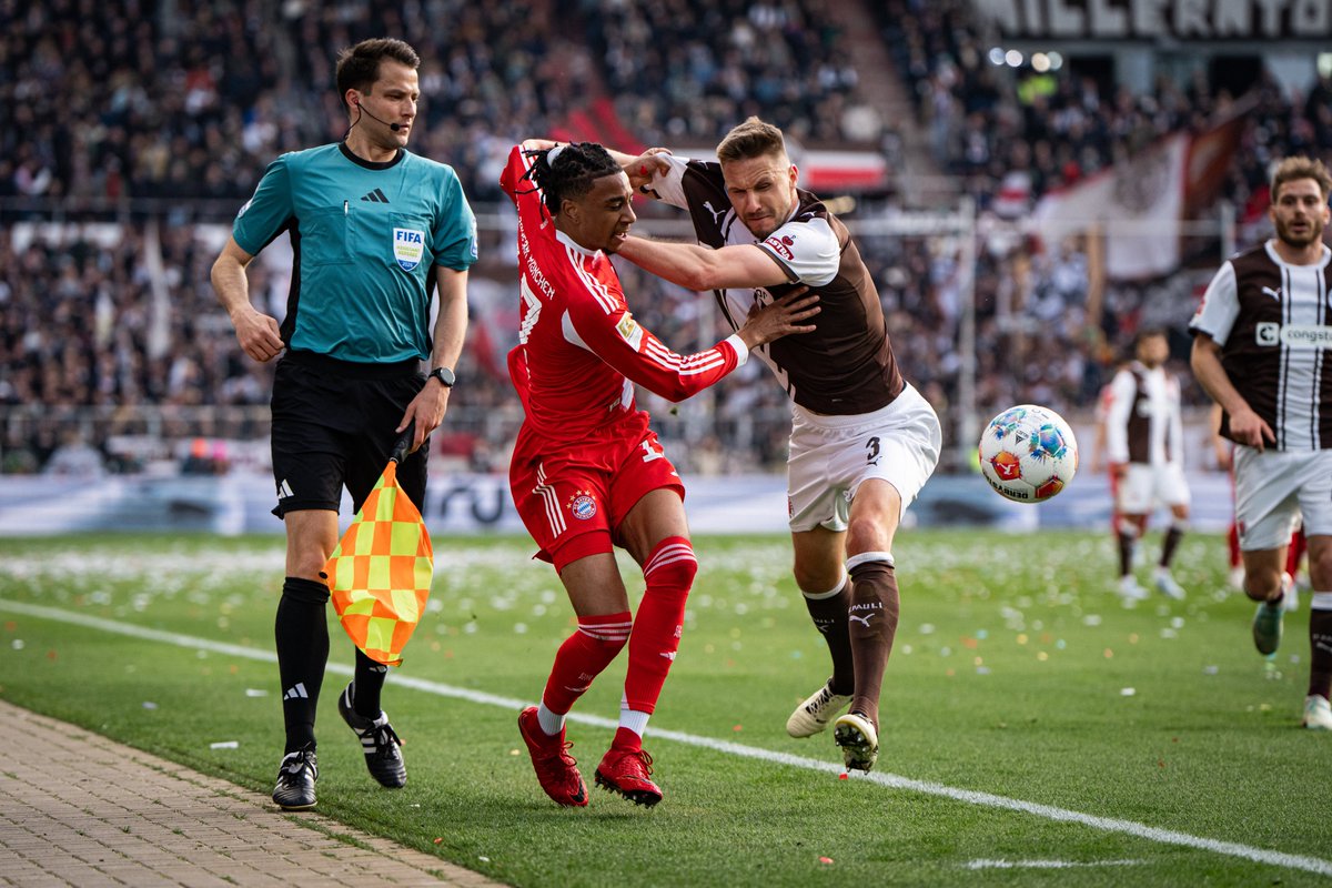 FC Bayern tweet media