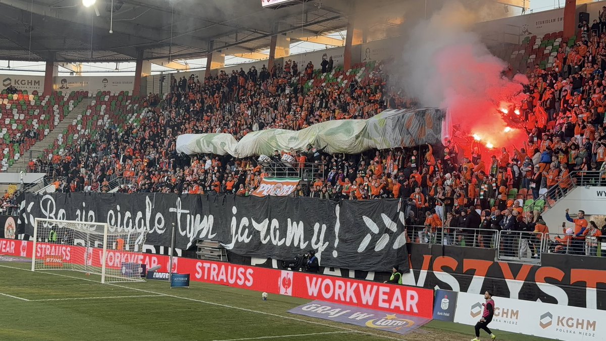 Bartosz Sawicki tweet media