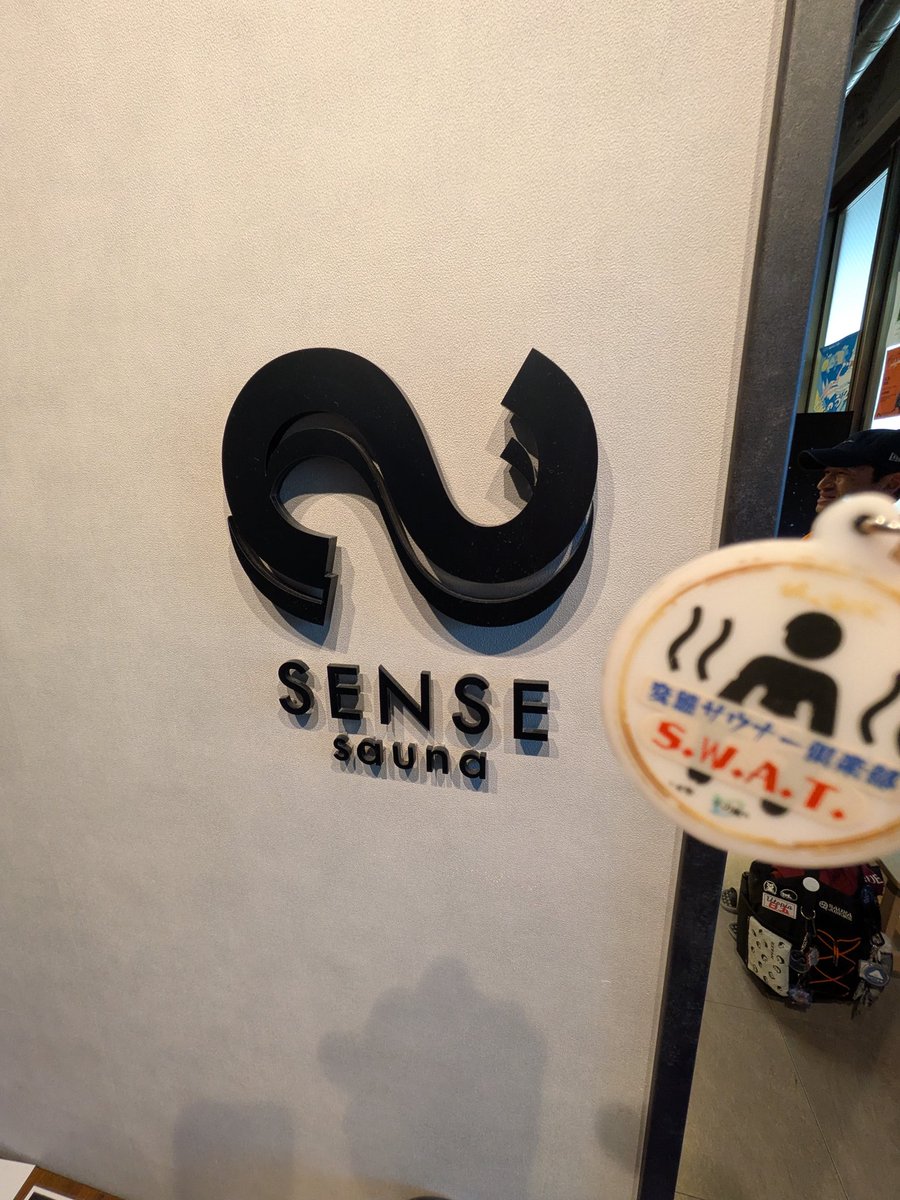 きんのん tweet media