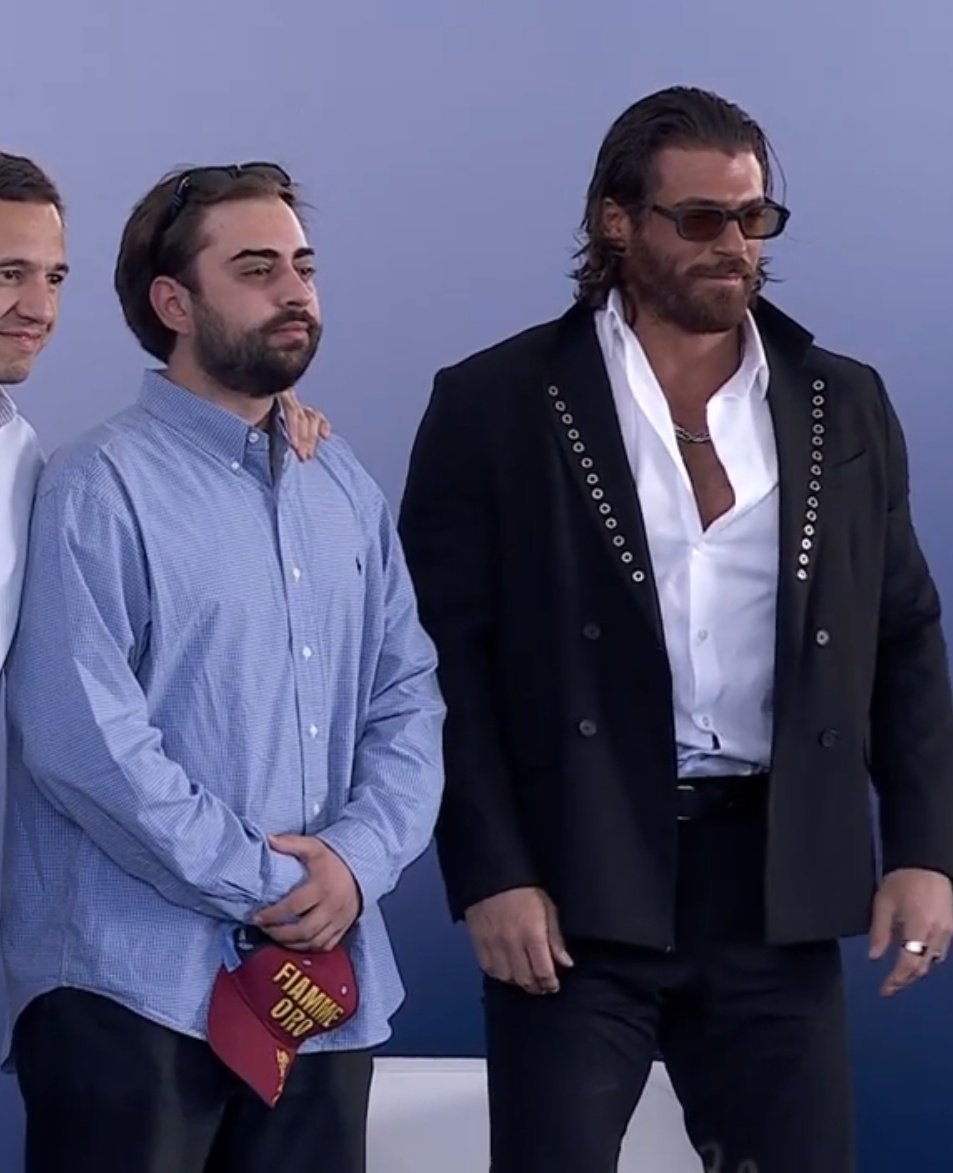 maria1010yo's tweet image. #BRO
 Dos abogados, ¿con barba o sin barba? 
Risas aseguradas 😂
#CanYaman #GiovanniNasta