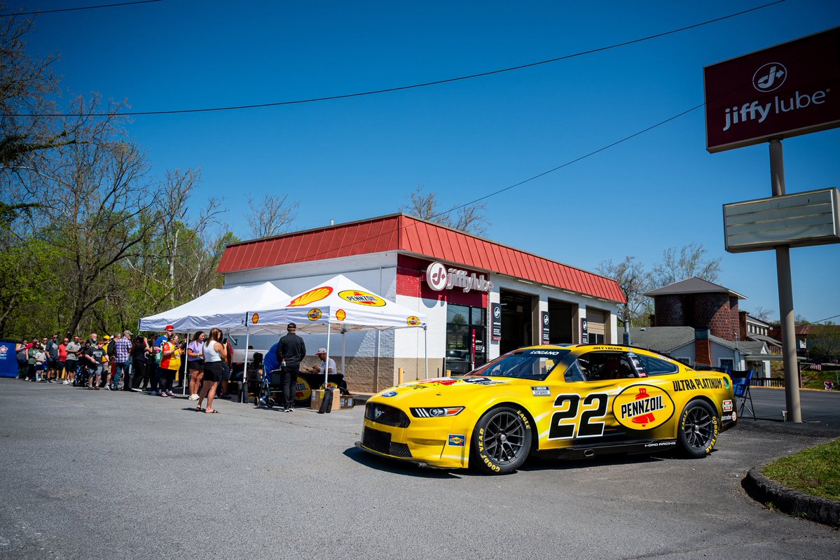 Team Penske tweet media