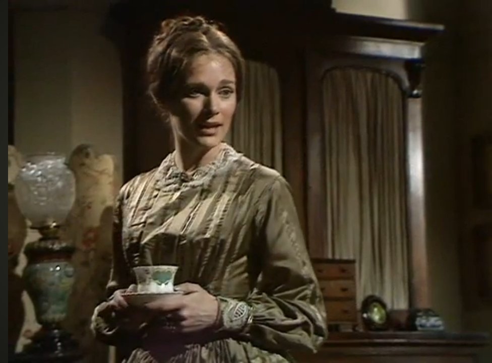 MaiChelsea7's tweet image. "She saved me. But, Mother...I daren't believe such a woman could care for me."
#NorthandSouth(1975)
