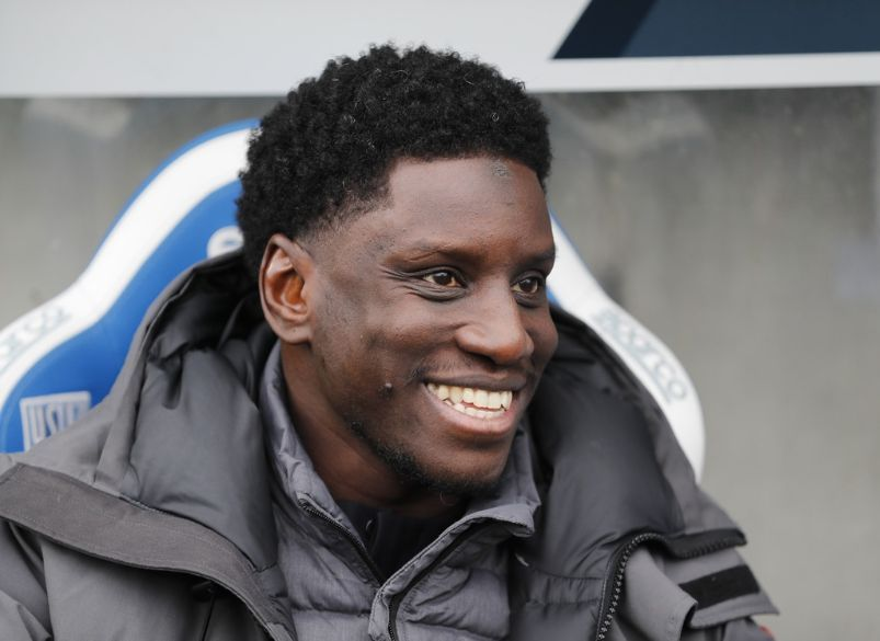 BokeBuzz's tweet image. Détection de talents : Demba Ba revient sur les bases avec les jeunes joueurs 🔥⚽️
Le président de Amitié FC insiste sur l’adaptabilité, une qualité essentielle pour réussir dans le football moderne 👏
#13football #13TV #Football #Formation