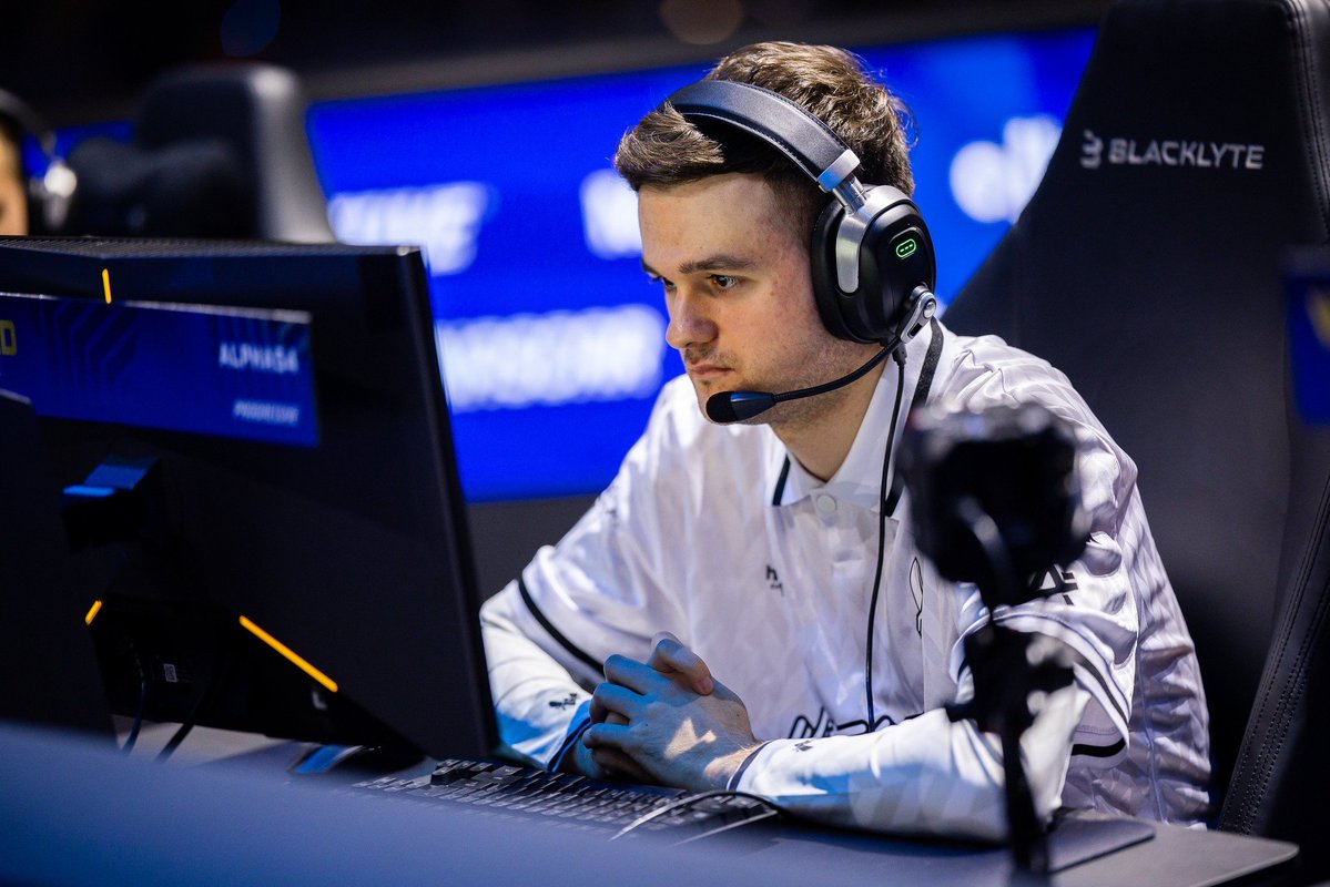 geecee ♡ tweet media