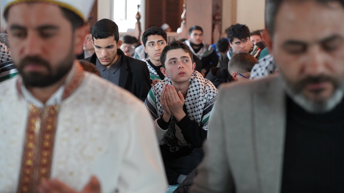 📍 MİLLİ GENÇLİK ÇANAKKALE'DE 🇹🇷

🇹🇷 Genel Başkanımız Salih Turhan Bey konuşmalarını icra etti.

📌 Sargıyeri Şehitliği - Çanakkale 

#ÇanakkaleGeçilmez 
#BirYıldızınİzinde