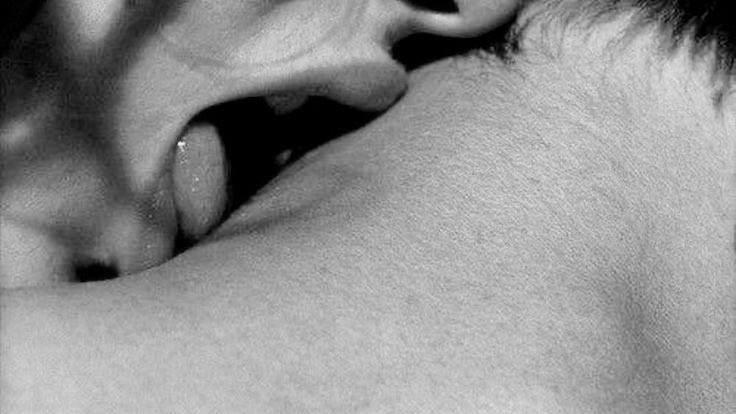 ✌︎︎ tweet media