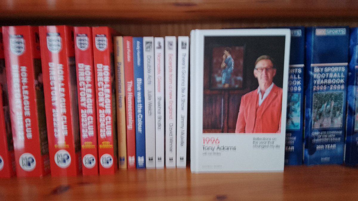 Peter Bluff tweet media