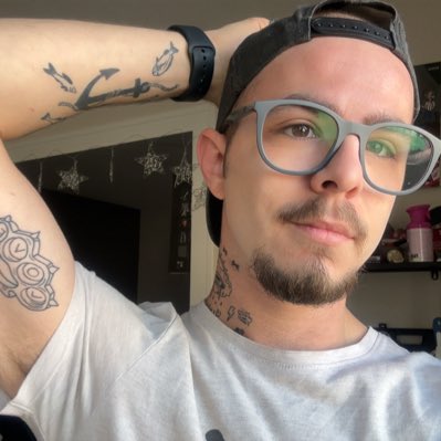 badwolf6915's tweet photo. #NouvellePhotoDeProfil https://t.co/5D5b1RuJW4