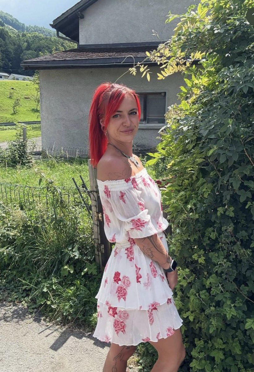 Adele 🍒 tweet media