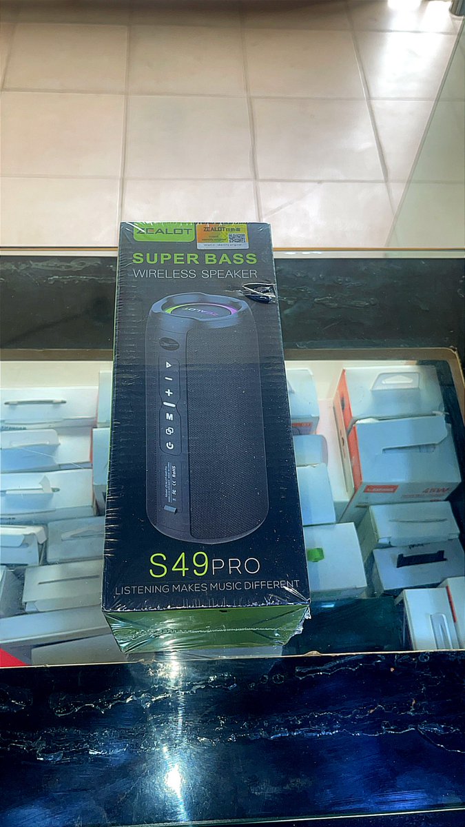 ln_comm's tweet image. Zealot s49 Pro. 

Delivery off to Iwo Road, Ibadan.

₦35,000 only.