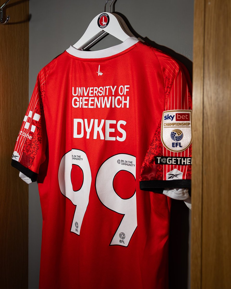 CAFCofficial's tweet image. Inside the dressing room 📸

#cafc