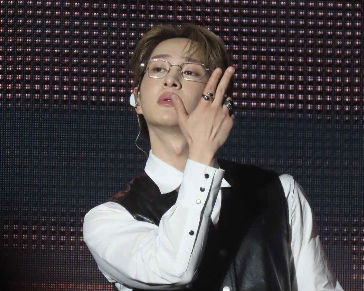 260411 ONEW FANMEETING [TOUGH LOVE]

도마

#온유 #ONEW #オンユ #ONEW_TOUGH_LOVE #TOUGH_LOVE