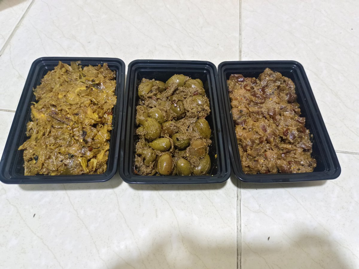 aaalmasud's tweet photo. "This sour-sour-sweet taste of mango-olive-barley is not just a taste sensation, but rather a note of utmost affection sent by my mother. This is my best gift in exile."

#Deshifood #HomeMade #Bangladesh https://t.co/XhbQVqStB4