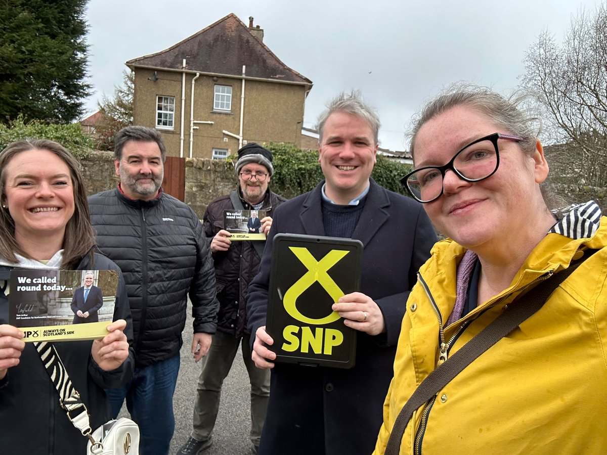 Tom Arthur tweet media