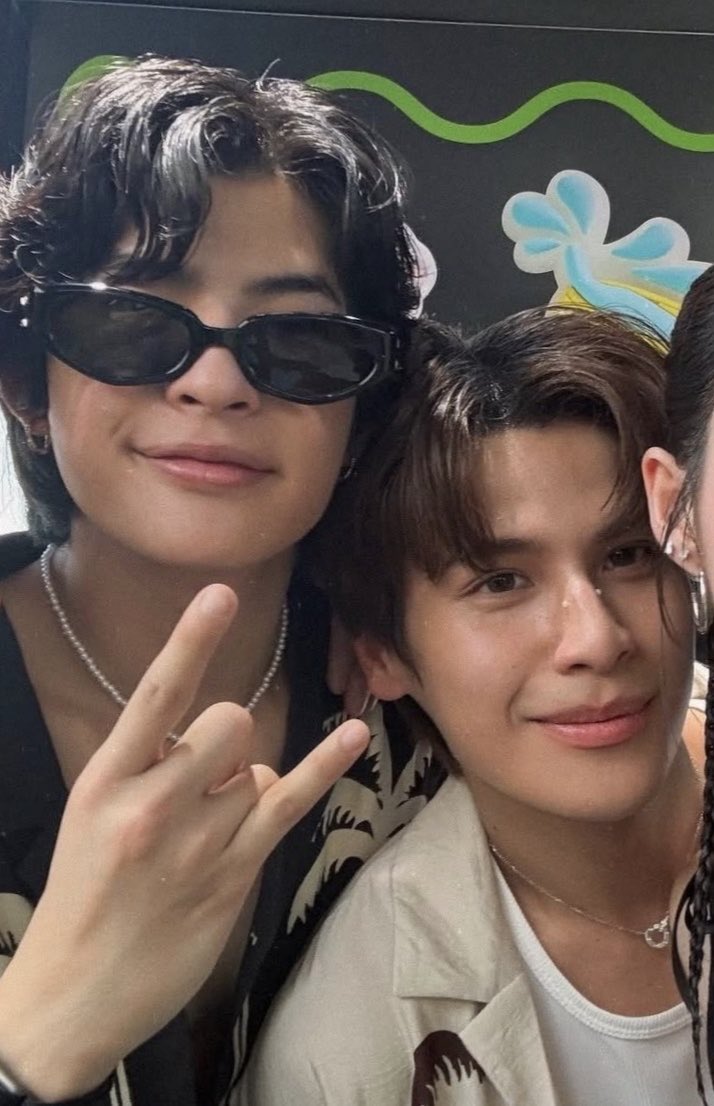 cocoknya cocok banget

#S2OFestival
#SongkranWithCrocs 
#mmarkpkk #ohmtpk
#MarkOhm