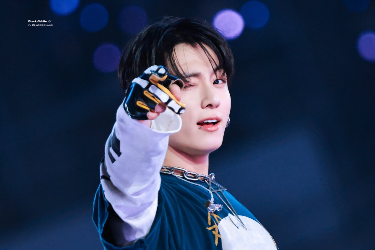 BLACK N WHITE tweet media