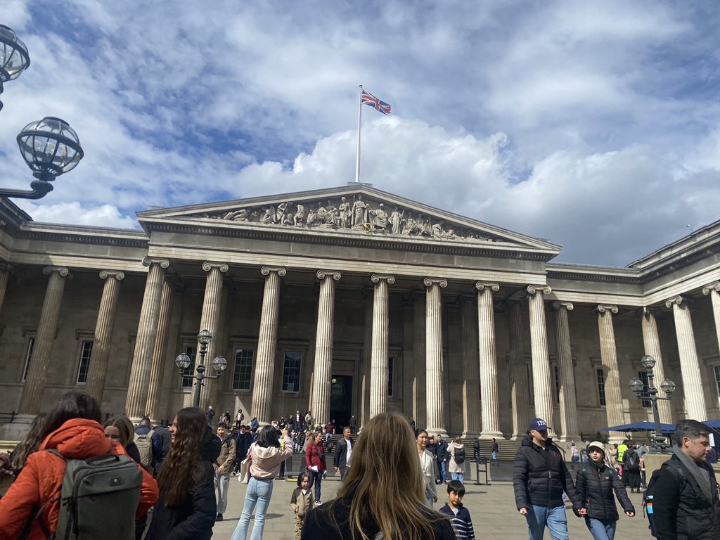 ˙∘ 🎸 Zach / Larry / Mob ★ Chip’s boyfriend !! ^_^ tweet media