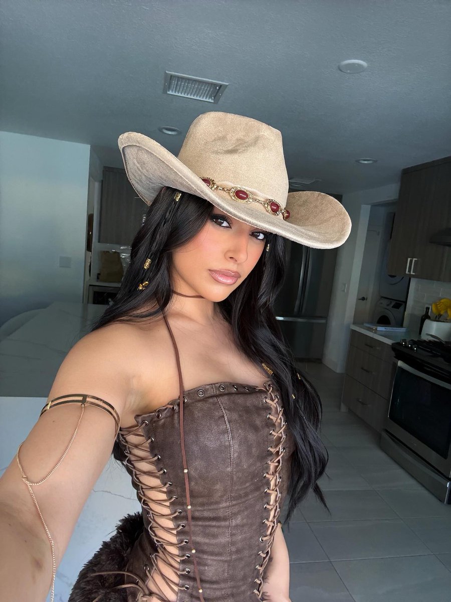 PajeroDominguero tweet media